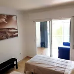 Pacos Apartment *